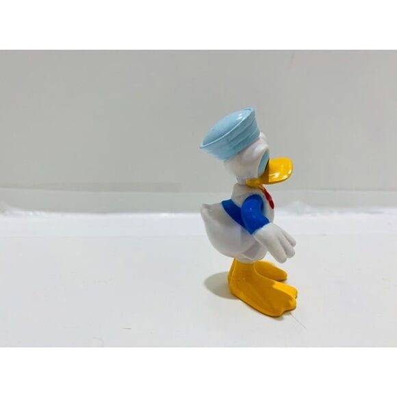 Disney 2013 Mattel Donald Duck PVC Character Size 2.5 inch X 2 inch - Picture 4 of 8